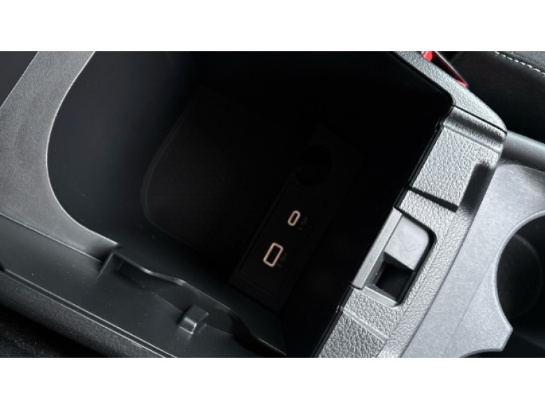 Nissan Qashqai 1.3 DiG-T MH N-Connecta 5dr Petrol Hatchback